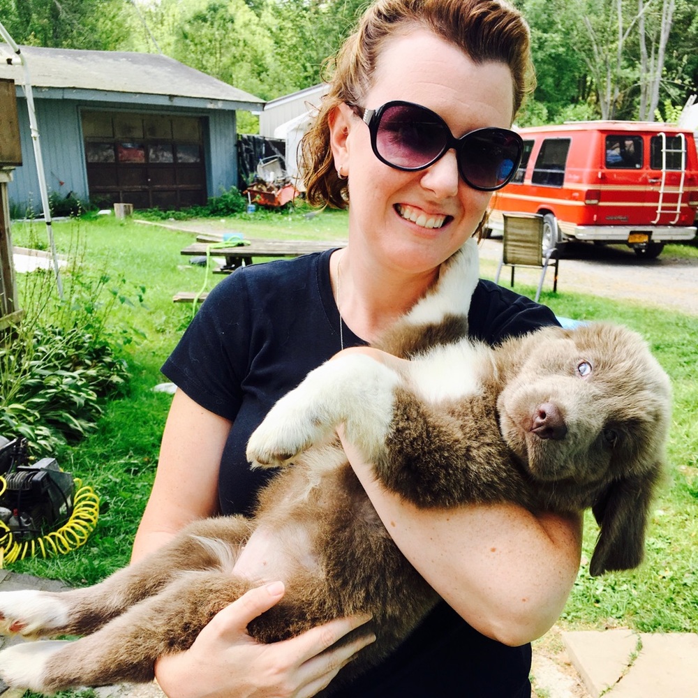 Meet your Posher, Cynthia
